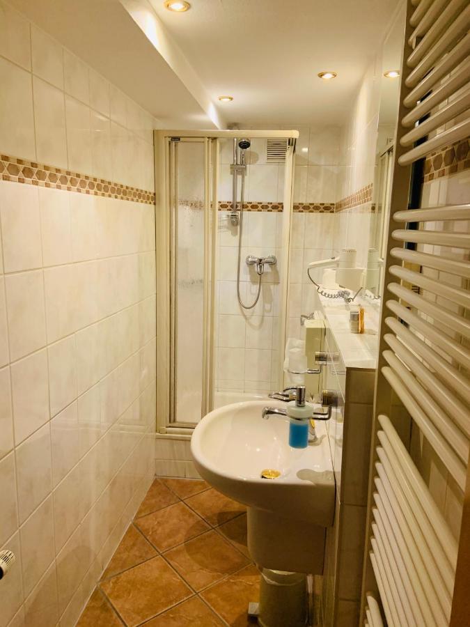 Hotel Rosine Ennepetal Buitenkant foto